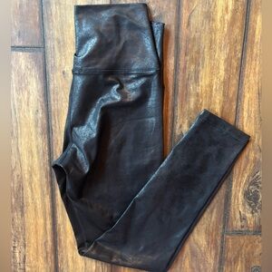 Like New Aerie Shiny Black Leggings